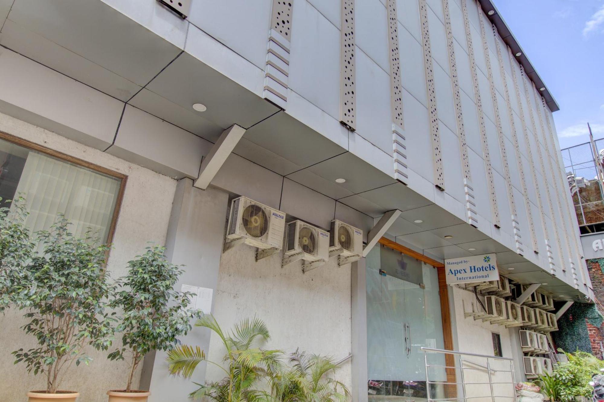 Hotel O Address Inn مومباي المظهر الخارجي الصورة
